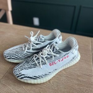 Yeezy 350 boost authentic